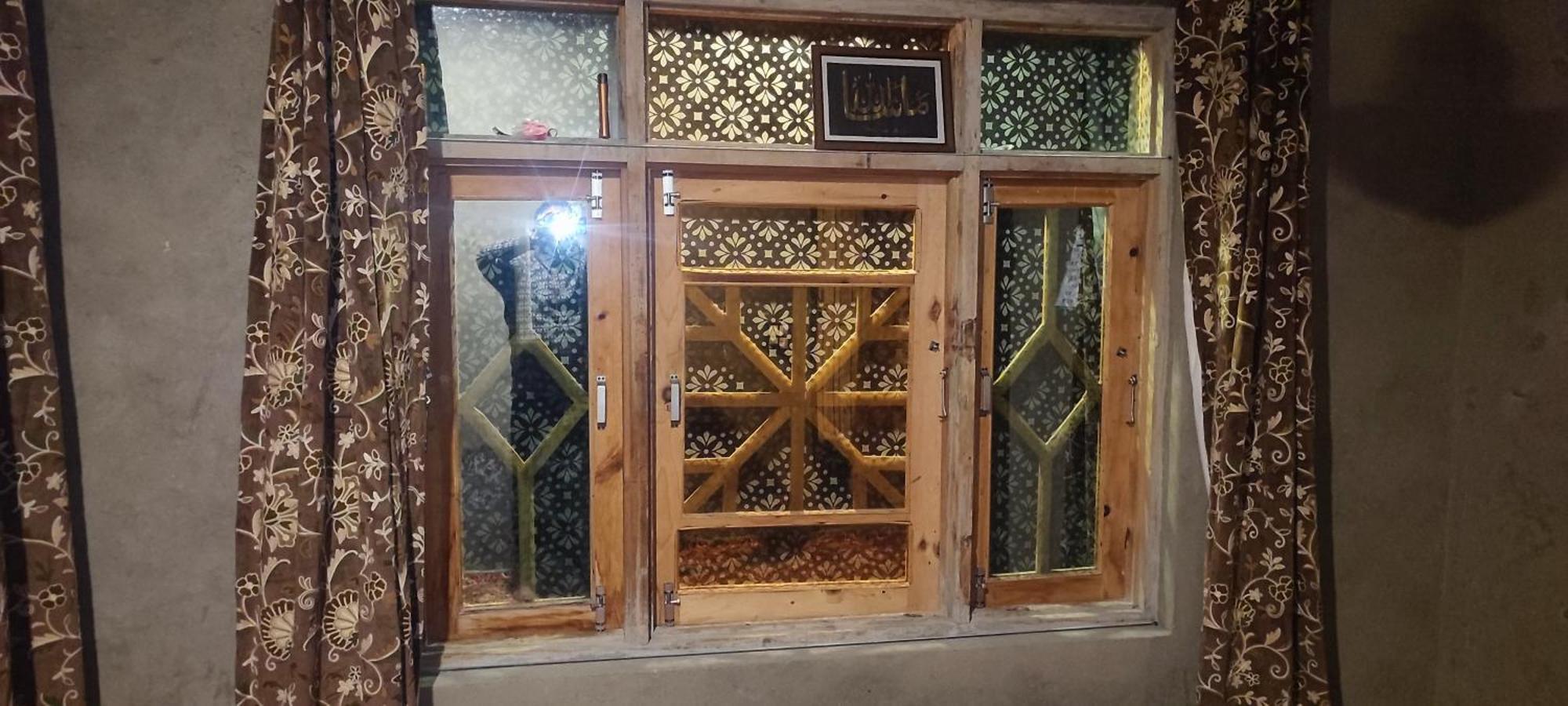 Dar Guest House Srīnagar Exterior foto